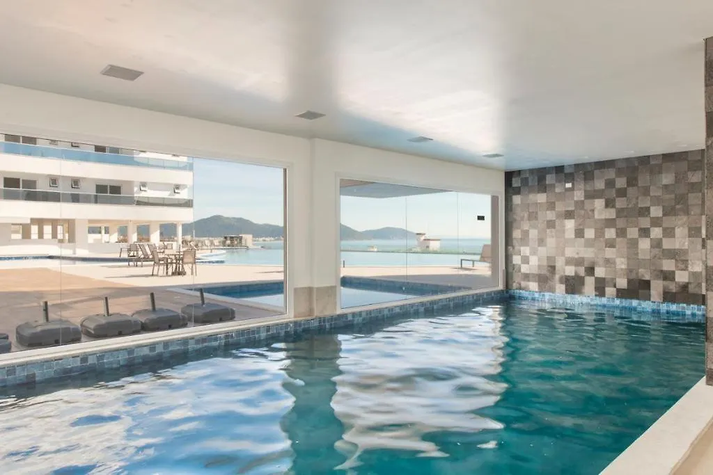 Apartamento Maravilhoso Com Piscina E Vista Mar Mirante Home Club Florianópolis 0*,  Brasile